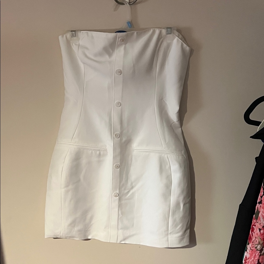 Maniere De Voir Strapless White Dress